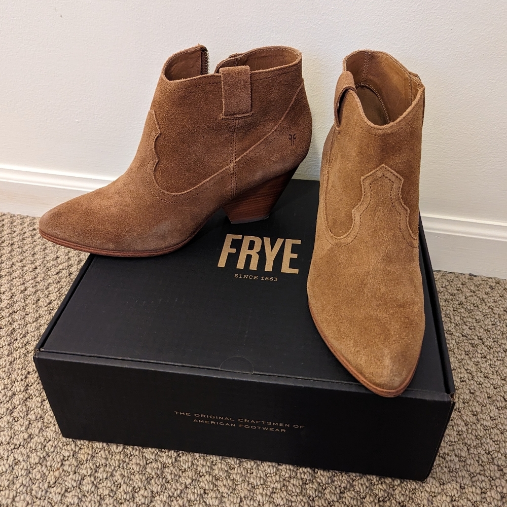 Frye Reina Bootie I'm Cognac
